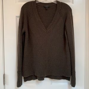 J. Crew olive v-neck sweater pullover, size S